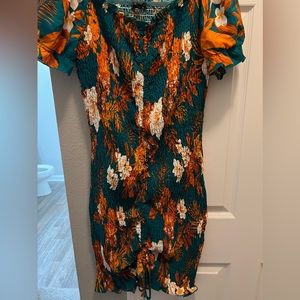 PRETTY Off shoulder smocked dress